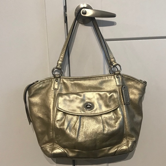 Coach Shoulder/Toto Bag - Picture 2 of 7